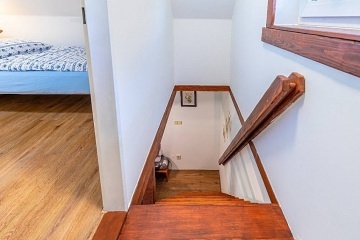 Chata na samot� - CHKO B�l� Karpaty - Luha�ovice