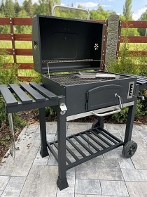 Chalupa wellness a baz�n - �umava - hrad Ka�perk