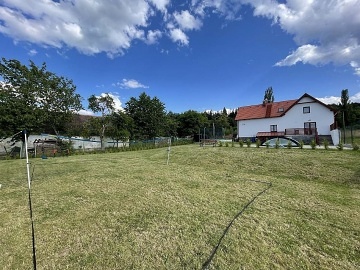 Chalupa wellness a baz�n - �umava - hrad Ka�perk