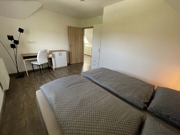 Chalupa wellness a baz�n - �umava - hrad Ka�perk