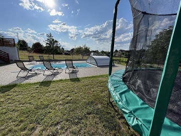 Chalupa wellness a baz�n - �umava - hrad Ka�perk