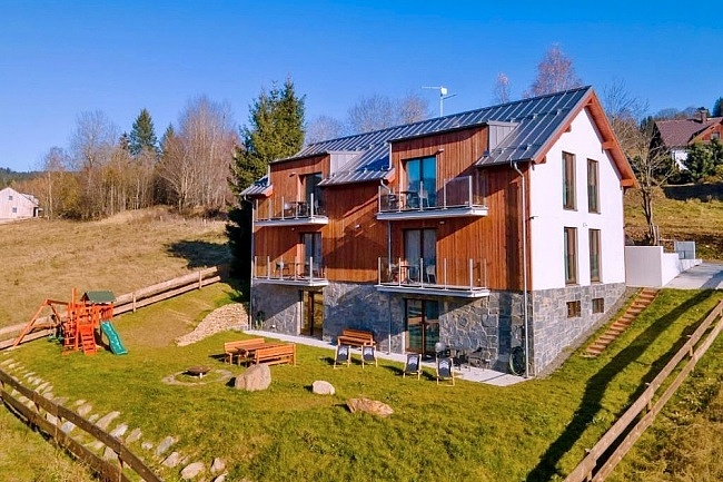 Chalupa Alpalouka - �ern� jezero - �elezn� Ruda