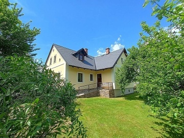 Rodinn� chalupa - Moravsk� cyklostezka - Jesen�ky