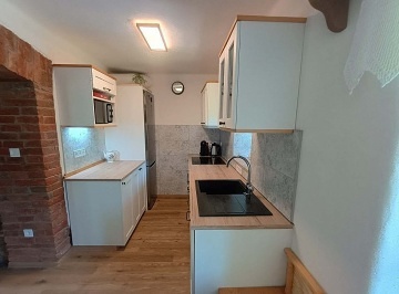 Rodinn� chalupa - Moravsk� cyklostezka - Jesen�ky