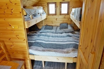 Chata a glamping vinn� sklep a baz�n - Znojemsko