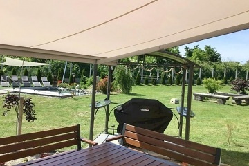 Chata a glamping vinn� sklep a baz�n - Znojemsko