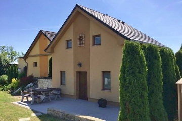 Chata a glamping vinn� sklep a baz�n - Znojemsko