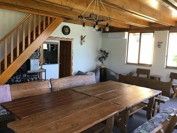 Chata a glamping - vinn� sklep a baz�n - Znojemsko