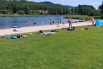 Chalupa u cyklostezky - Lipensk� jezero - �umava