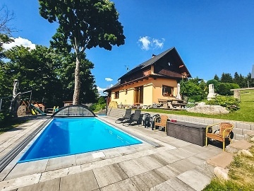 Rodinn� chata - baz�n a wellness - Jizerky