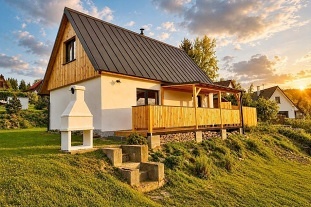 Nov� objekt: Chata u lesa - Lipensk� p�ehrada - ji�n� �echy 2C-676