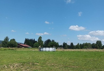 Chalupa s baz�nem - p�ehrada Lipno - �umava