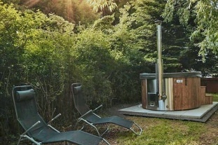 Glamping s koupac�m sudem - Ple�ivec - Kru�n� hory