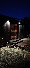 Glamping Ch�iby - hrad Buchlov - B�l� Karpaty