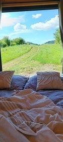 Glamping Ch�iby - hrad Buchlov - B�l� Karpaty