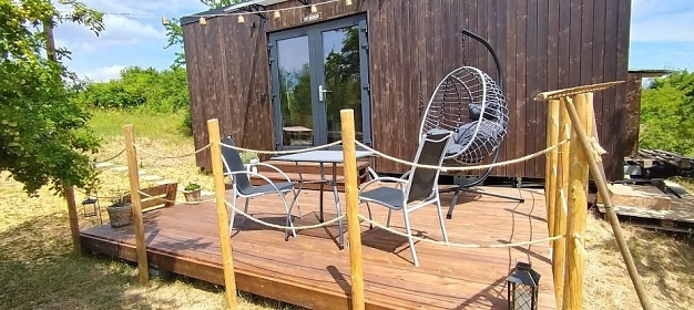 Glamping Ch�iby - hrad Buchlov - B�l� Karpaty