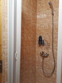 Chalupa terasa a baz�n - Hrad Kost - �esk� r�j