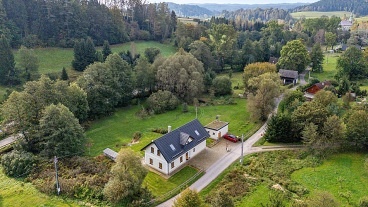Nov� objekt: Apartm�n Teplice nad Metuj�
