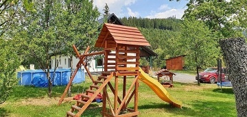 Chalupa baz�n a koupac� sud - Apartm�ny Beskydy