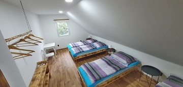 Chalupa baz�n a koupac� sud - Apartm�ny Beskydy