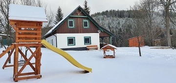 Chalupa baz�n a koupac� sud - Apartm�ny Beskydy