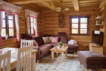 Roubenka s kachlov�mi kamny - �elezn� hory