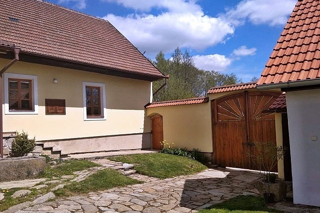 Chalupa Javořice - Hrad Roštejn - Telč - Vysočina