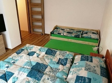 Chalupa s baz�nem - Fajnpark Chlumec nad Cidlinou