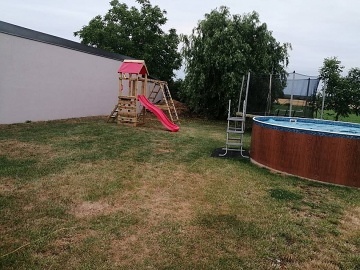 Chalupa s baz�nem - Fajnpark Chlumec nad Cidlinou