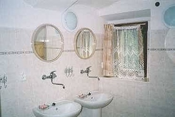 Chalupa �esk� r�j - Sedmihorky - Hrub� sk�la