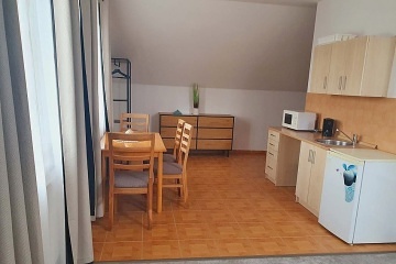 Chalupa wellness a baz�n - hrad Kost - �esk� r�j