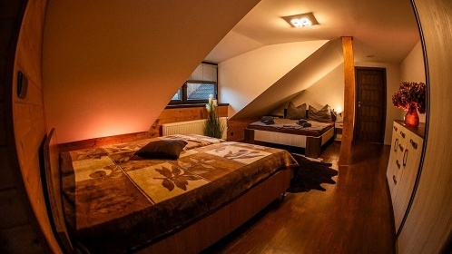 �umavsk� srub - hora Javorn�k - Ka�persk� Hory