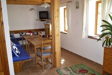Chalupa �esk� r�j - Hrad Vald�tejn - Hrub� Sk�la