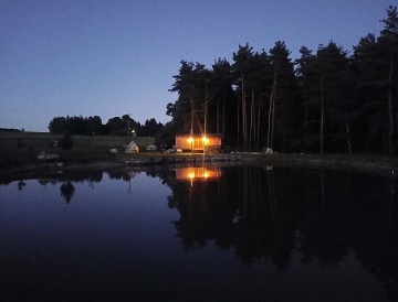 Glamping samota u rybn�ka - �esk� Kanada - Tel�