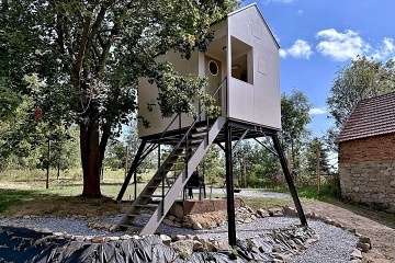 Glamping v koruně stromu - hrad Orlík - Vysočina