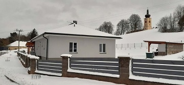 Chalupa baz�n a koupac� sud - Trutnov - Podkrkono��