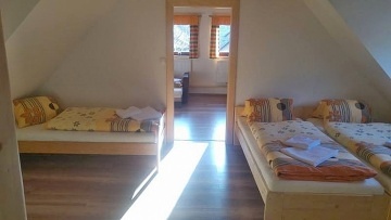 Chalupa a baz�n - Jansk� vrch - Trutnov - Krkono�e