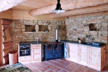 Srub u rybn�ka - glamping - CHKO K�ivokl�tsko