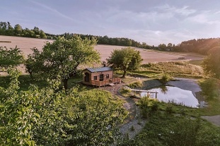 Glamping a koupac� jez�rko - Vod�any - ji�n� �echy