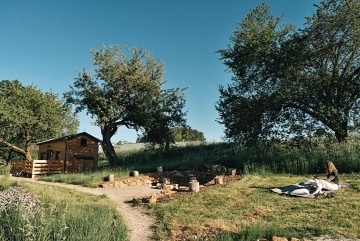 Glamping a koupac� jez�rko - Vod�any - ji�n� �echy