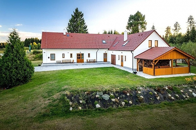 Chalupa Česká Kanada - hrad Landštejn - jižní Čechy