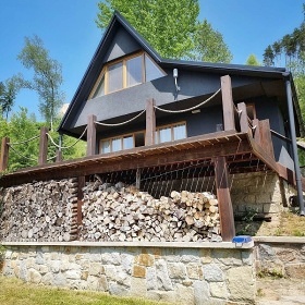 Chata a koupac� sud - hrad Land�tejn - �esk� Kanada