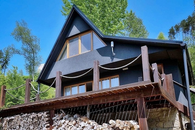 Chata a koupací sud - hrad Landštejn - Česká Kanada