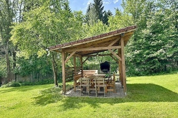 Chalupa baz�n a sauna - Hrad K�men - Vyso�ina