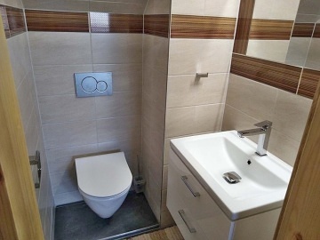 Chalupa baz�n a sauna - Hrad K�men - Vyso�ina
