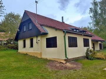 Chalupa baz�n a sauna - Hrad K�men - Vyso�ina