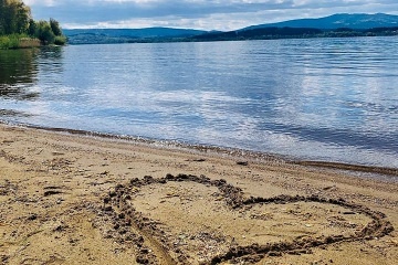 Chata Lipensk� jezero - Karlovy Dvory - ji�n� �echy