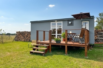 Glamping ji�n� �echy - p�ehrada Orl�k - P�sek
