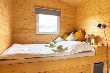 Glamping ji�n� �echy - p�ehrada Orl�k - P�sek