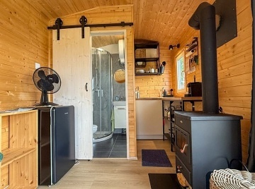 Glamping ji�n� �echy - p�ehrada Orl�k - P�sek